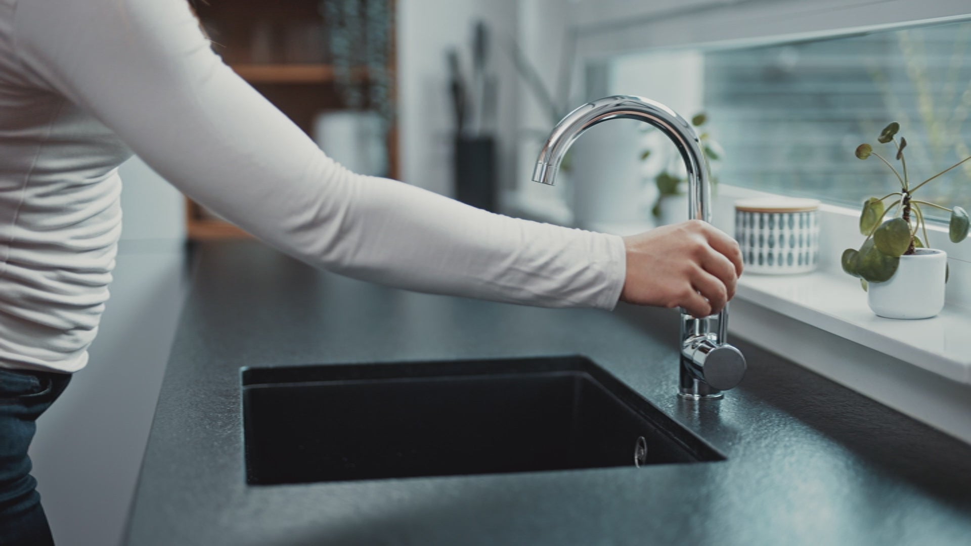 Video laden: Neoperl Strahlregler-Innenteil für M22/M24 Gewinde, max. 6 l/min., Komfortstrahl (Küche)